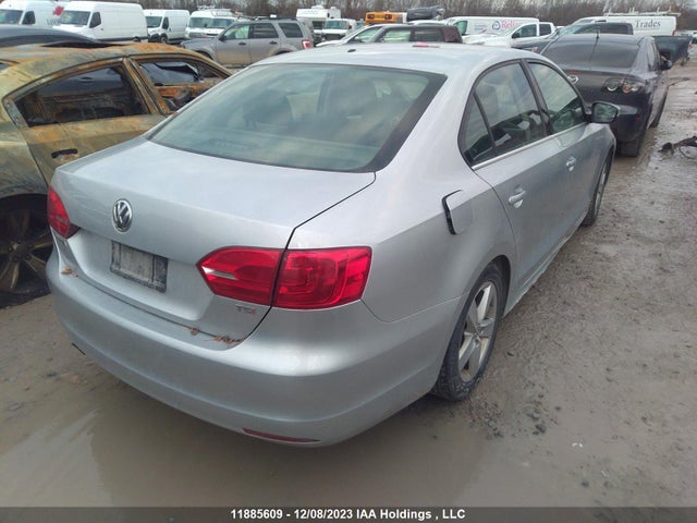 3VWD07AJ5EM399961 Volkswagen JETTA SE