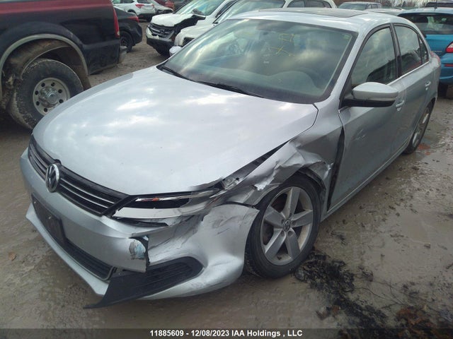 3VWD07AJ5EM399961 Volkswagen JETTA SE