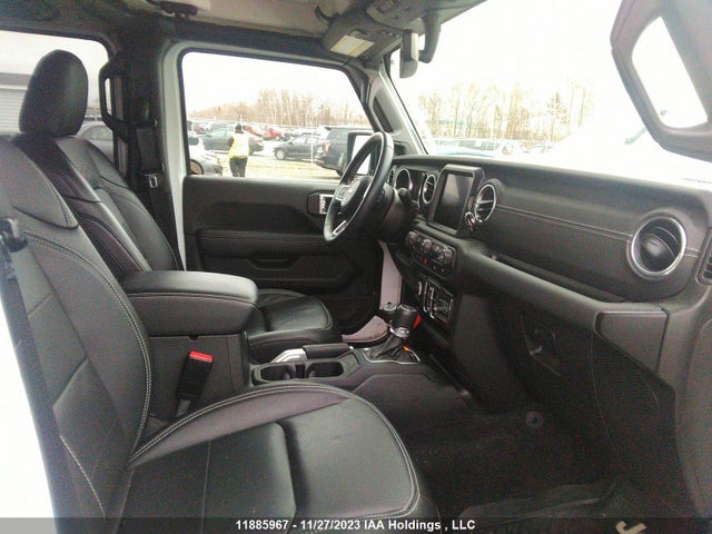 1C4HJXEG1MW863004 Jeep Wrangler Unlimited Sahara