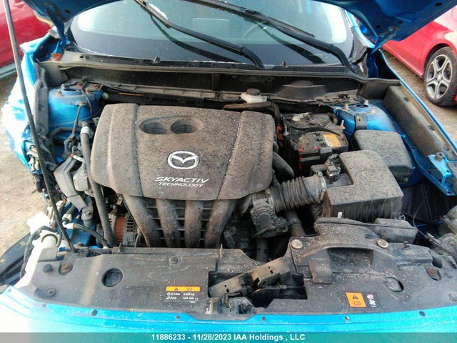 JM1DKBC76G0105684 Mazda Cx-3 Gs