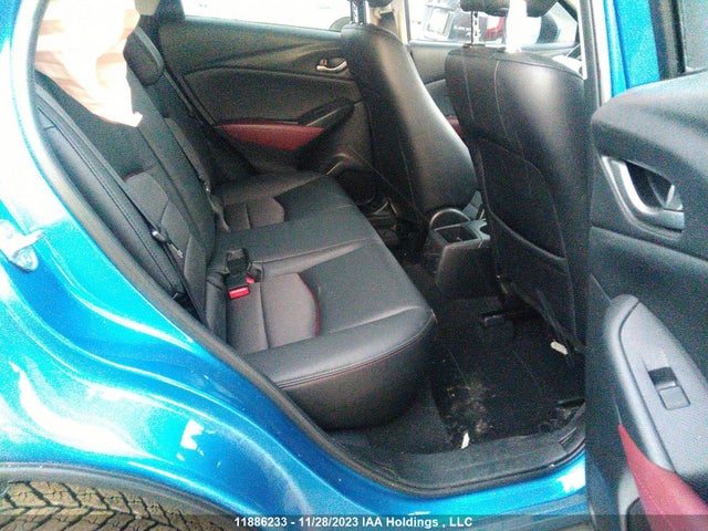 JM1DKBC76G0105684 Mazda Cx-3 Gs