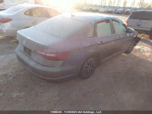 3VWE57BU7MM077612 Volkswagen JETTA