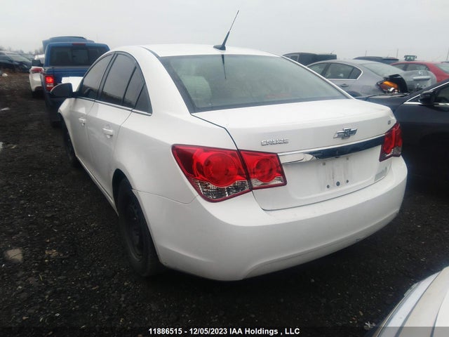 Chevrolet Cruze 1lt 2014 1G1PC5SB7E7427295 Image 3