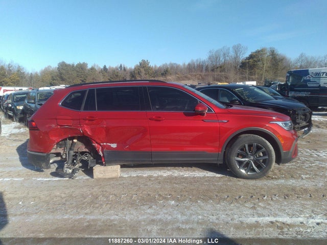 3VV2B7AX8NM072996 Volkswagen TIGUAN SE