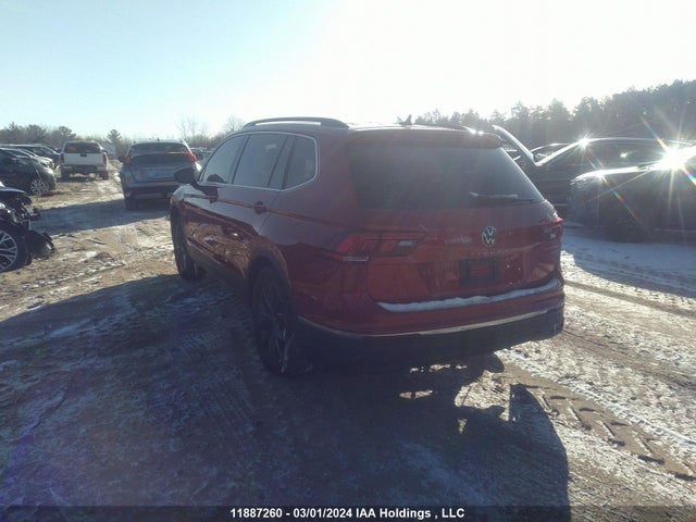 3VV2B7AX8NM072996 Volkswagen TIGUAN SE
