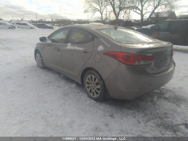 2013 HYUNDAI ELANTRA GL VIN: 5NPDH4AEXDH207483