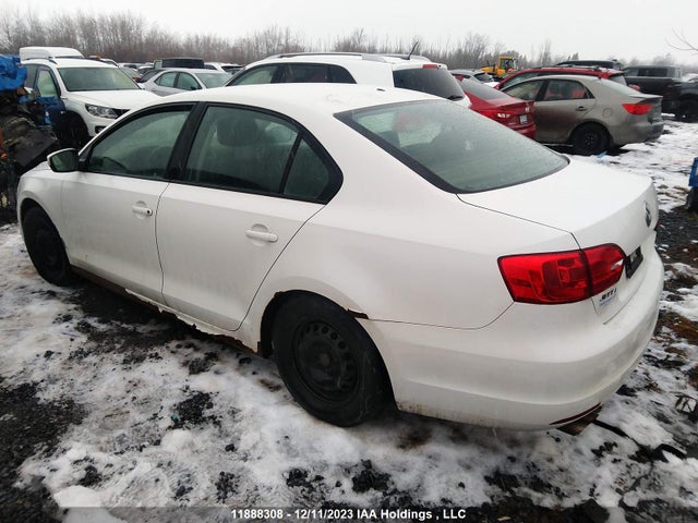 3VW1K7AJ6EM424430 Volkswagen JETTA