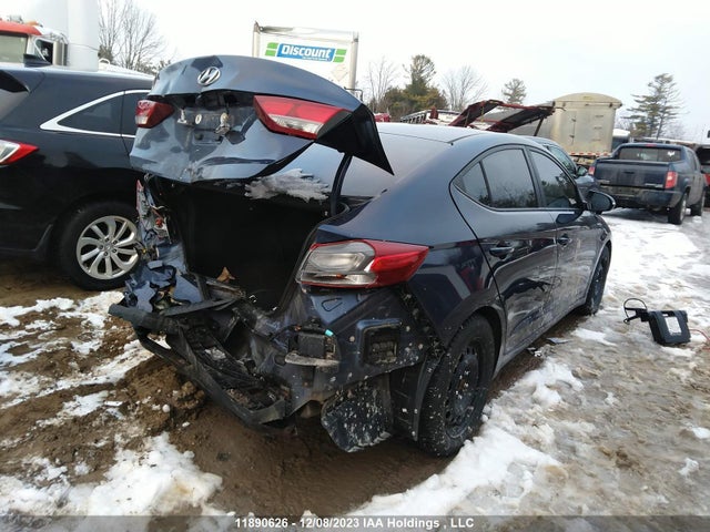 Hyundai ELANTRA GL 2018 KMHD84LFXJU602220 Image 4