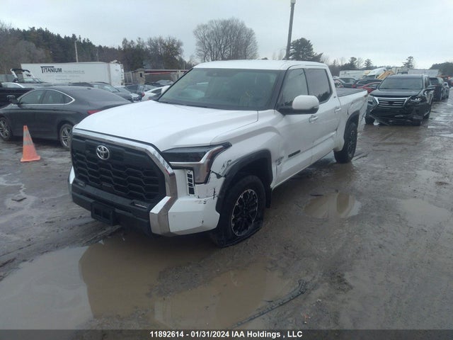Toyota Tundra Crewmax Sr5 2022 5TFLA5EC3NX003144 Image 2