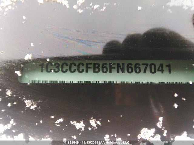 1C3CCCFB6FN667041 Chrysler 200 LX