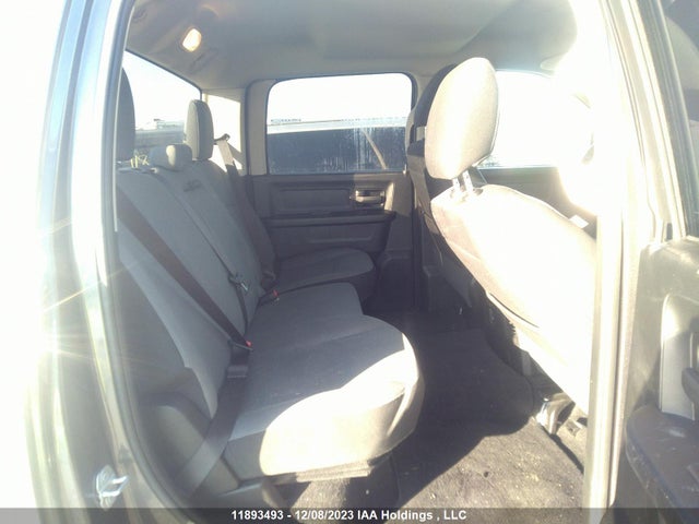 3C6RR7KT1NG215202 RAM 1500 Classic Tradesman