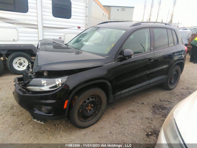 WVGNV7AX6HK038081 Volkswagen Tiguan Wolfsburg Edition