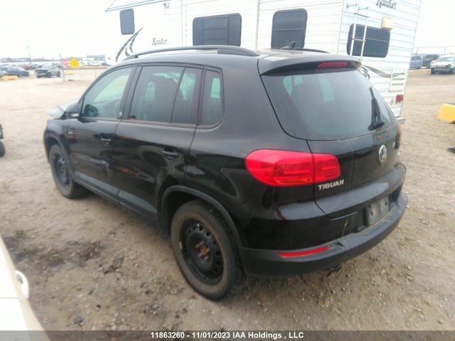 WVGNV7AX6HK038081 Volkswagen Tiguan Wolfsburg Edition