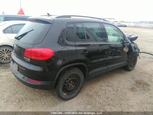 WVGNV7AX6HK038081 Volkswagen Tiguan Wolfsburg Edition