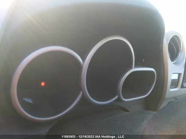 Toyota Matrix 2014 2T1KU4EE9EC131059 Image 7