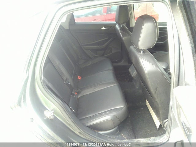 3VWE57BU6KM022937 Volkswagen JETTA