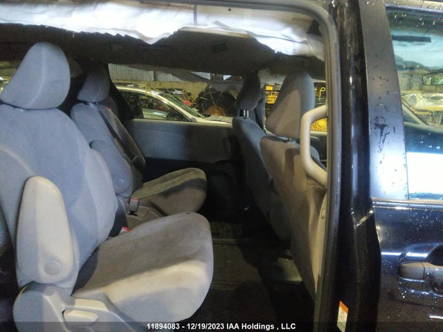Toyota SIENNA 2016 5TDZK3DC6GS693638 Image 8