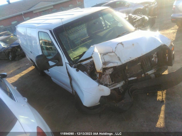 1FTNS2EW5EDA73258 Ford Econoline E250 Van