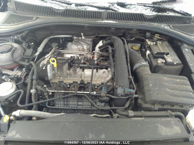 3VWE57BU4MM047466 Volkswagen JETTA SEL