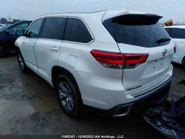 Toyota Highlander Se/xle 2018 5TDJZRFH2JS859293 Image 3