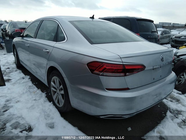 1VWBA7A33MC013527 Volkswagen Passat Highline
