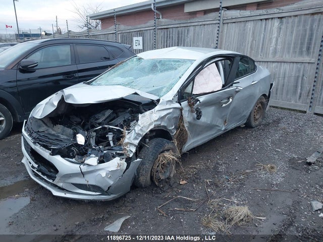 Chevrolet CRUZE LS 2016 1G1BC5SM8G7267121 Image 2