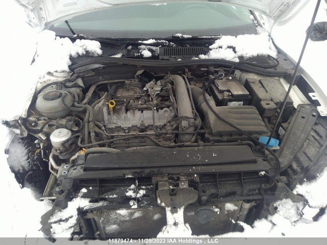 3VWE57BU2KM045762 Volkswagen Jetta Highline