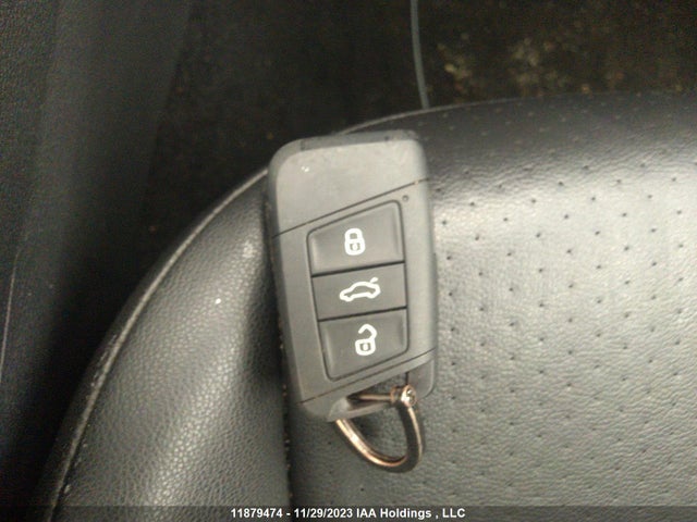 3VWE57BU2KM045762 Volkswagen Jetta Highline