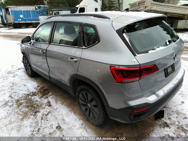 3VVCX7B20NM001039 Volkswagen TAOS S