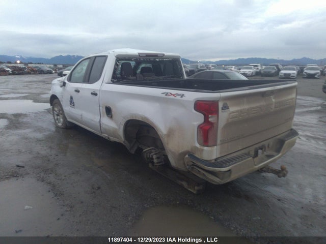 Chevrolet Silverado Ltd K1500 2022 1GCRYBEK9NZ194164 Image 3