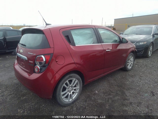 Chevrolet SONIC LT 2014 1G1JC6EBXE4242196 Image 4
