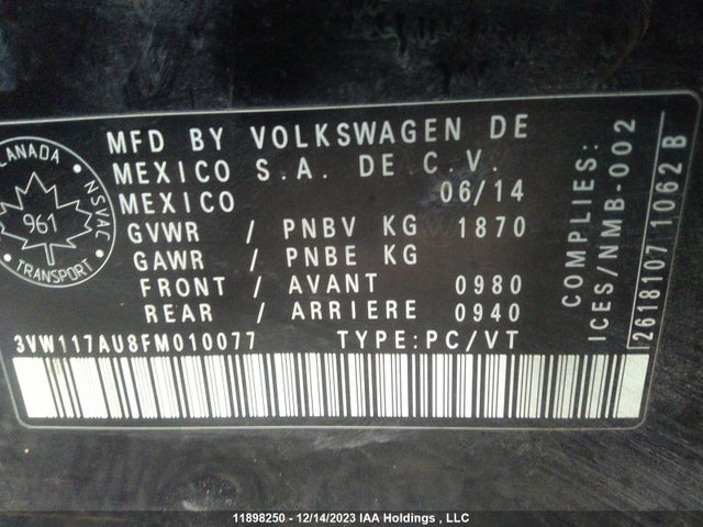 3VW117AU8FM010077 Volkswagen GOLF