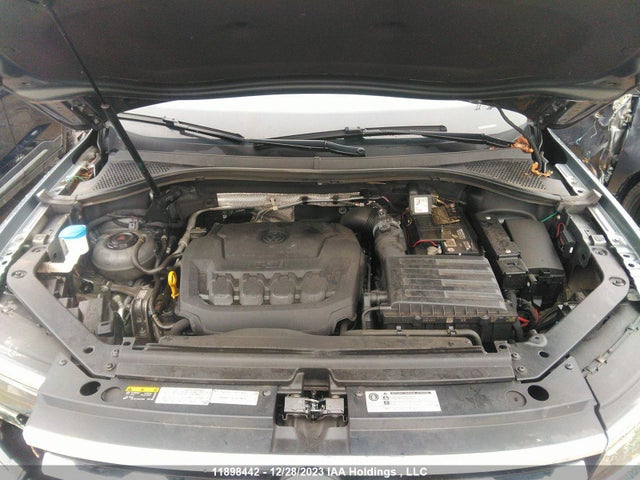 3VV4B7AX8JM125232 Volkswagen TIGUAN