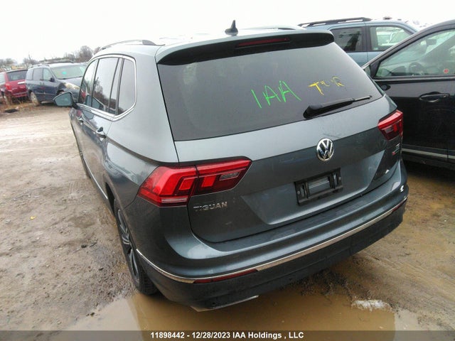 3VV4B7AX8JM125232 Volkswagen TIGUAN