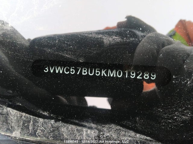 3VWC57BU5KM019289 Volkswagen JETTA