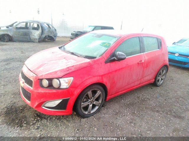 Chevrolet Sonic 2014 1G1JG6SB8E4134121 Image 2