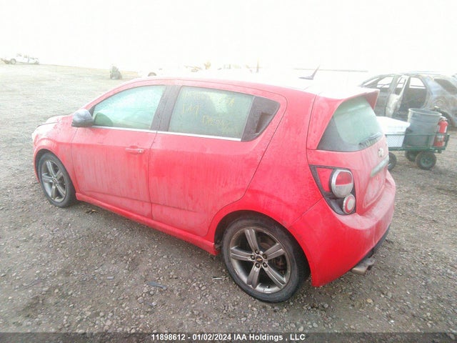 Chevrolet Sonic 2014 1G1JG6SB8E4134121 Image 3