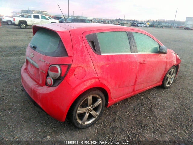 Chevrolet Sonic 2014 1G1JG6SB8E4134121 Image 4