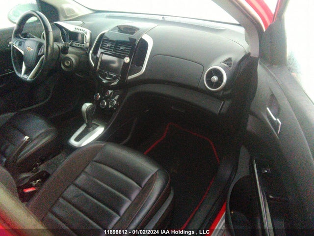 Chevrolet Sonic 2014 1G1JG6SB8E4134121 Image 5