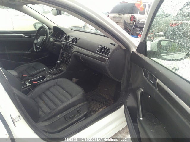 1VWKA7A36KC006567 Volkswagen PASSAT