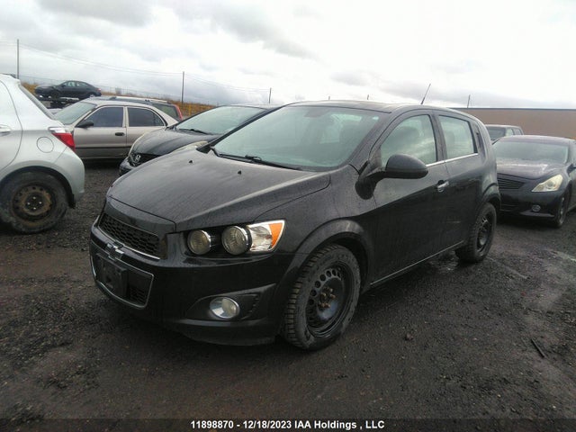 Chevrolet Sonic 2014 1G1JC6EH6E4188240 Image 2