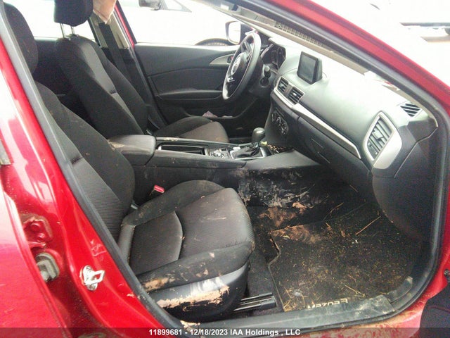 3MZBN1K77JM256657 Mazda Mazda3 Sport