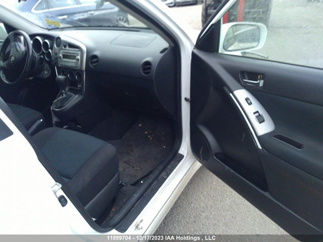 11899704 :رقم المزاد ، 2T1KR32E18C713080 vin ، 2008 Toyota Corolla Matrix Xr مزاد بيع