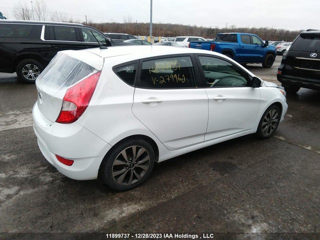 Hyundai ACCENT 2016 KMHCT5AE7GU279960 Image 4