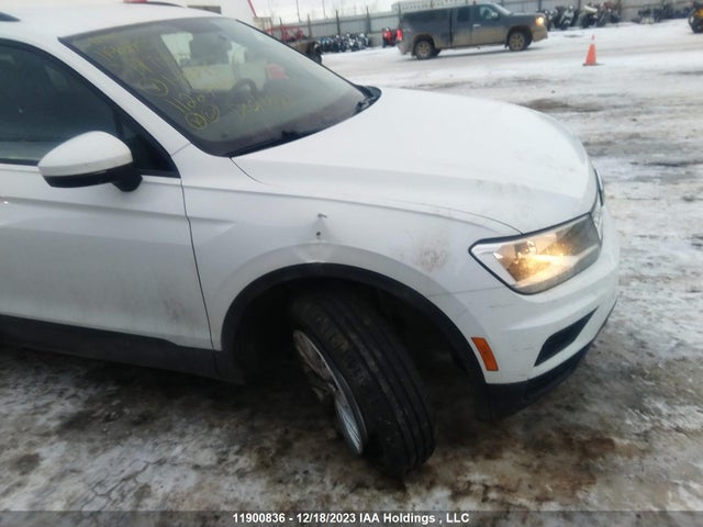 3VV0B7AX7KM148095 Volkswagen TIGUAN