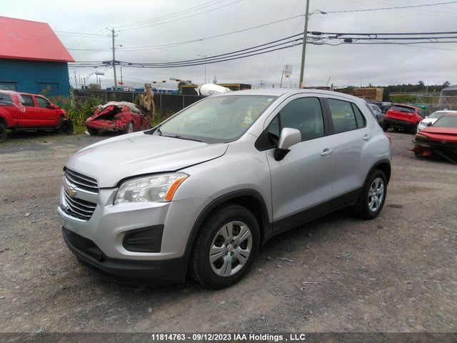 Chevrolet TRAX LS 2016 3GNCJKSB3GL225120 Image 2