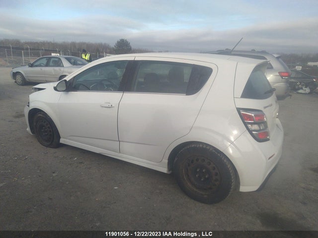 Chevrolet Sonic 2017 1G1JD6SB4H4134937 Image 3