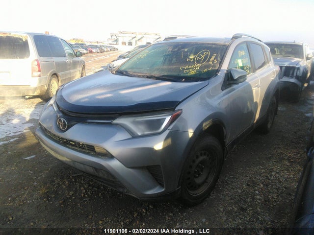 Toyota RAV4 LE 2017 2T3BFREV5HW584595 Image 2