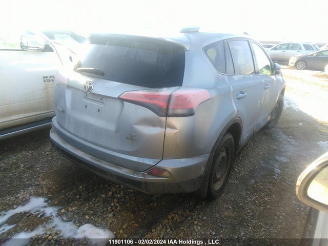 Toyota RAV4 LE 2017 2T3BFREV5HW584595 Image 4