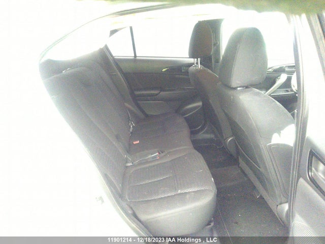 JA4AT3AA0KZ609490 Mitsubishi Eclipse